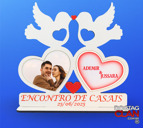 Lembrança de casamento coração personalizada em MDF com nome, foto e data gravados – DogTagClan