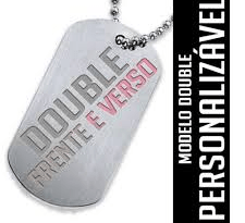 Dog tag frente e verso personalizada em aço inox, com gravação dos dois lados para dados, imagem e identificação completa, modelo double DogTagClan 2026