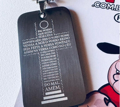Dog tag oração Pai Nosso em aço inox com gravação ponta de diamante em formato de cruz, colar religioso cristão personalizado