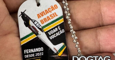 dog tag personalizada em São Paulo com entrega rápida gravação em aço inox com nome e dados