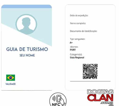 Crachá de guia de turismo personalizado com QR Code e NFC em PVC com foto e dados profissionais