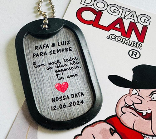Modelos do que escrever na dog tag com exemplos de gravação militar, emergência, fé e homenagem para personalização em aço inox