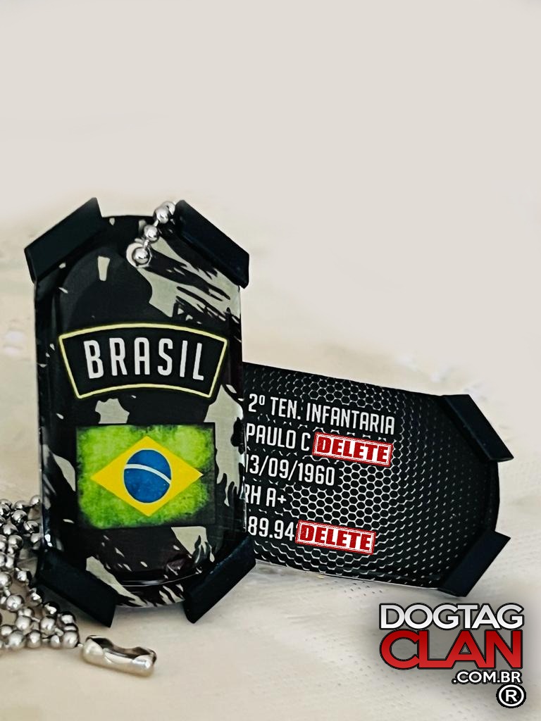 Gravação a laser em dog tag de aço inox pode desbotar ou perder intensidade com o tempo comparação com gravação profunda