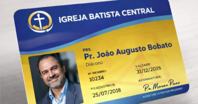 carteirinha de pastor personalizada pvc com foto nome igreja e identificação ministerial