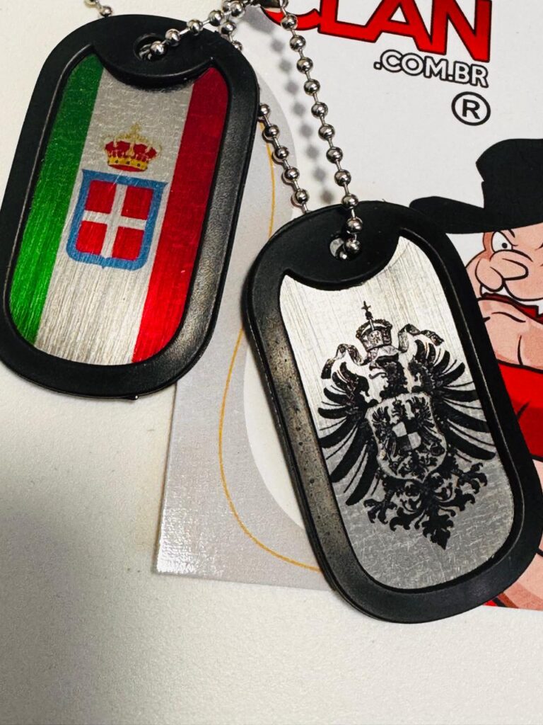 Dog tag colorida em aço inox personalizada com foto e brasão militar da DogTagClan.